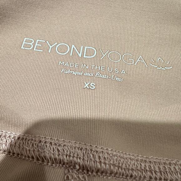 Beyond Yoga Leggings Twinkle High Waist Light Pink Shimmer Size XSmall - Picture 4 of 6